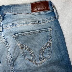 Hollister womens jeans 24/30